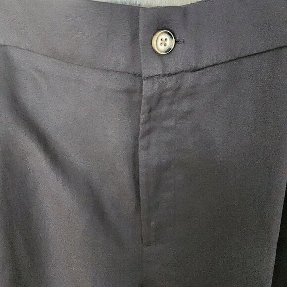 Torrid Plus-size Stretchy Linen Blend High Rise Gray Shorts with Pockets Size 24 - Picture 4 of 12